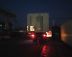 任務(wù)加急華油飛達(dá)營(yíng)房車(chē)間連夜發(fā)貨